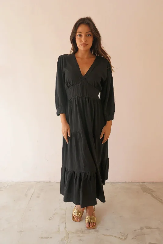 Maya Maxi Dress